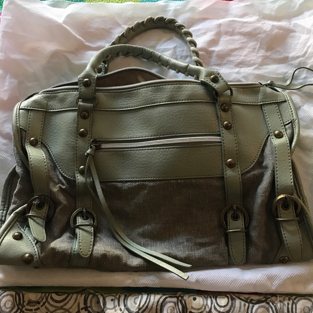 Hand bag - Picture 2 of 3