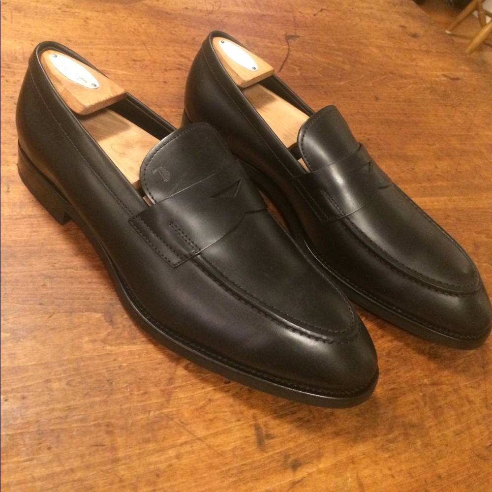 Black Leather Tod's