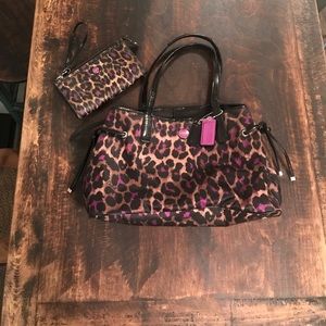 Authentic COACH Purse. Lots of pizazz!!