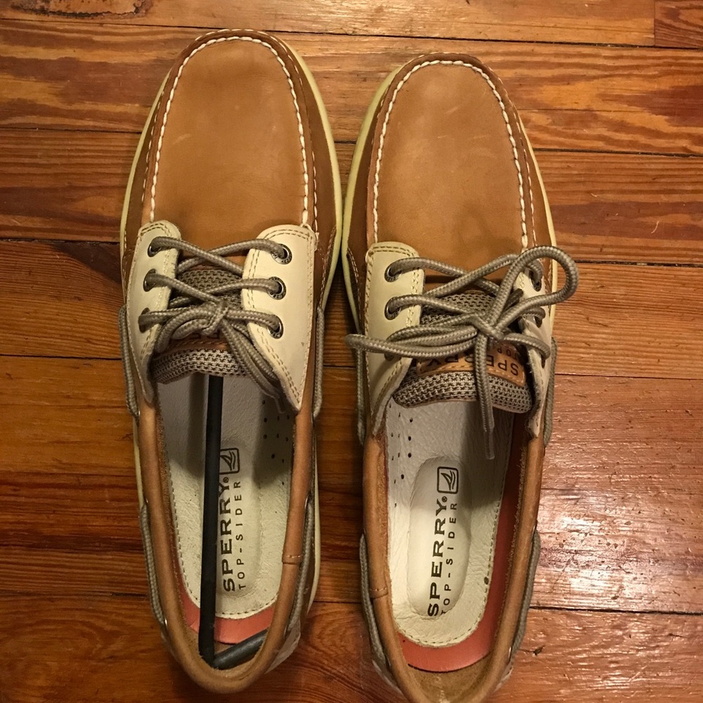 Men's Sperry Topsider boat shoes never worn-NWOT