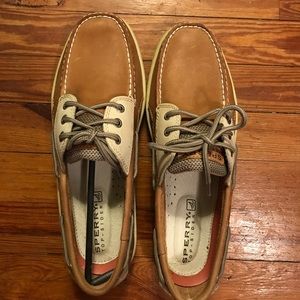 Men's Sperry Topsider boat shoes never worn-NWOT