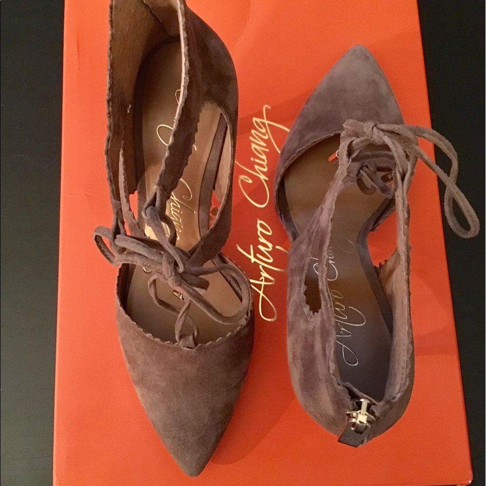 Arturo Chiang heels.