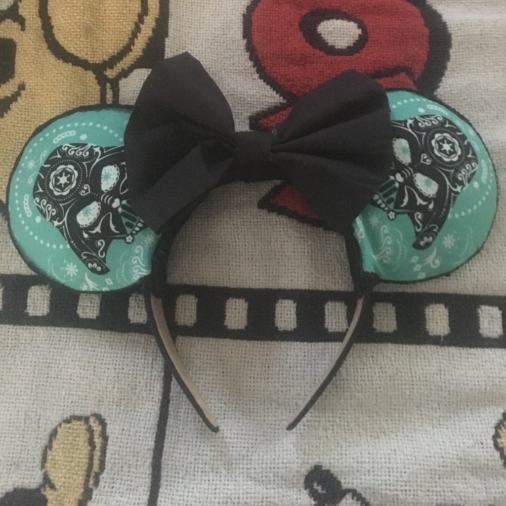 Disney Minnie Mouse darth Vader Star Wars ears