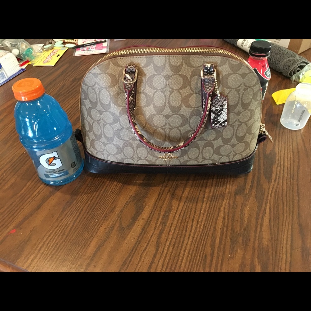 Coach purse