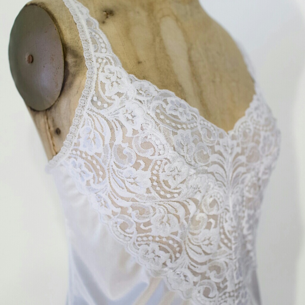 Vintage 70's Vanity Fair Lace Lingerie Top