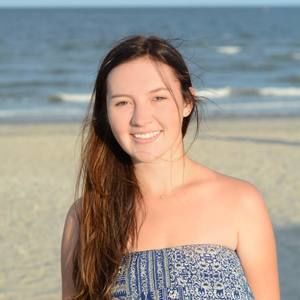 Meet your Posher, Claire