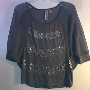 EYESHADOW Gray sequence top