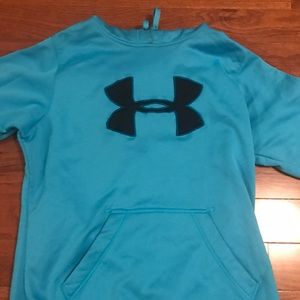 Fitted, hooded Under Armour sweatshirt