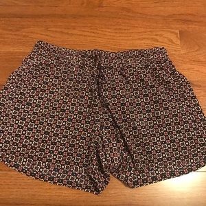 Patterned shorts