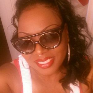 Meet your Posher, Twyla