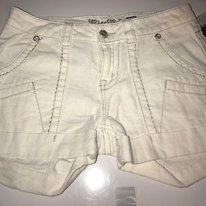 Linen Miss Me cargo shorts
