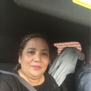 Meet your Posher, Rocio