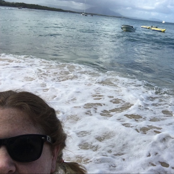 Meet your Posher, Jessica - Picture 3 of 8