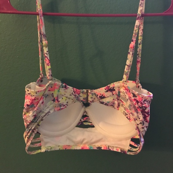 ORIGINAL VS BATHING SUIT TOP BNIB ✋🏼 PRICE FIRM - Picture 8 of 8