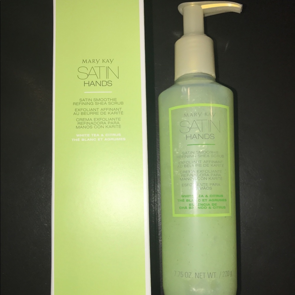 NEW! LIMITED EDITION smoothie refining Shea scrub