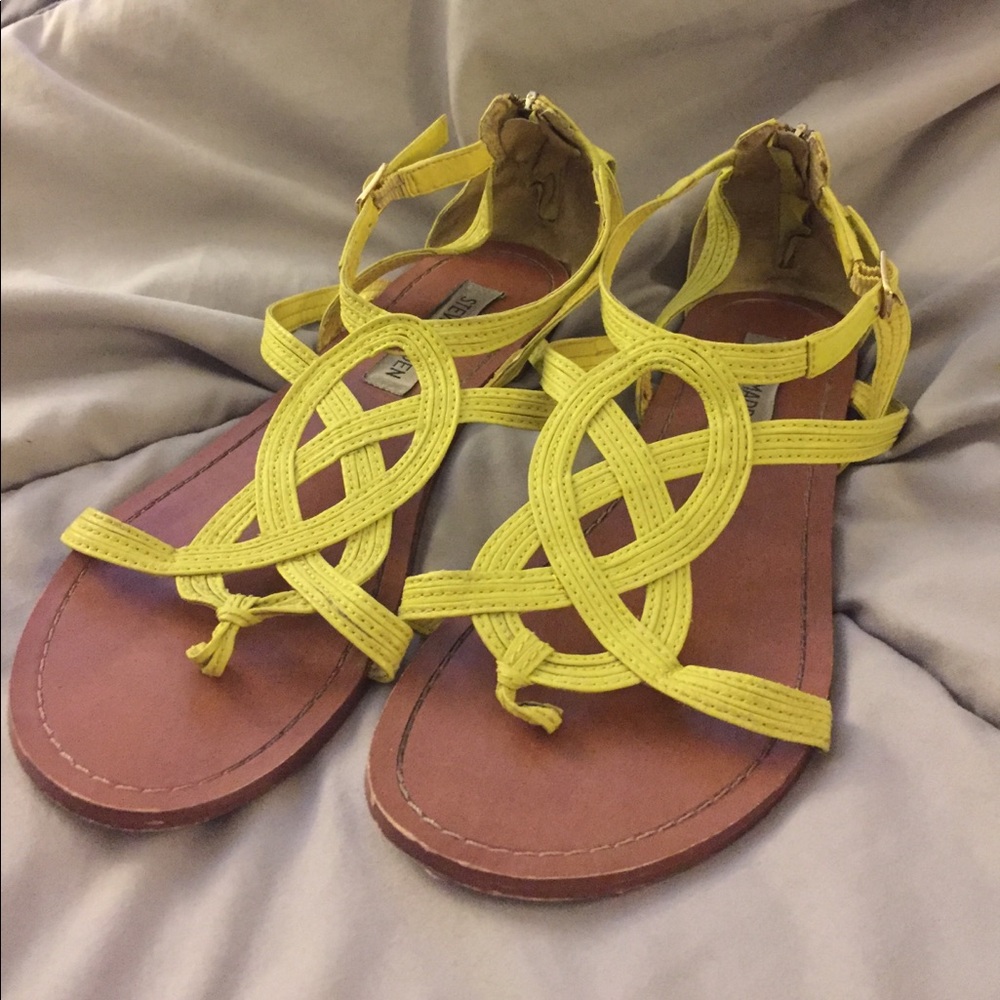 Steve Madden sandals