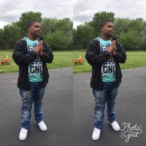 Meet your Posher, Darius