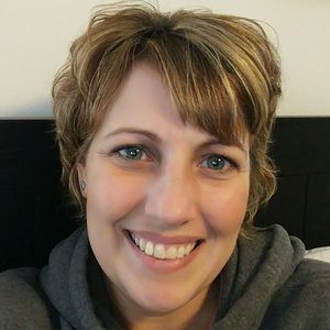 Meet your Posher, Angela