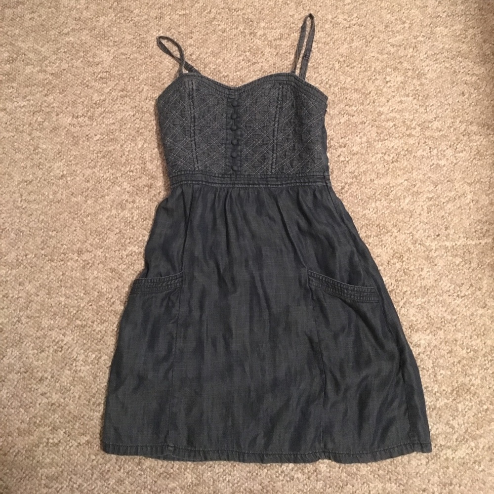 Denim dress size 6