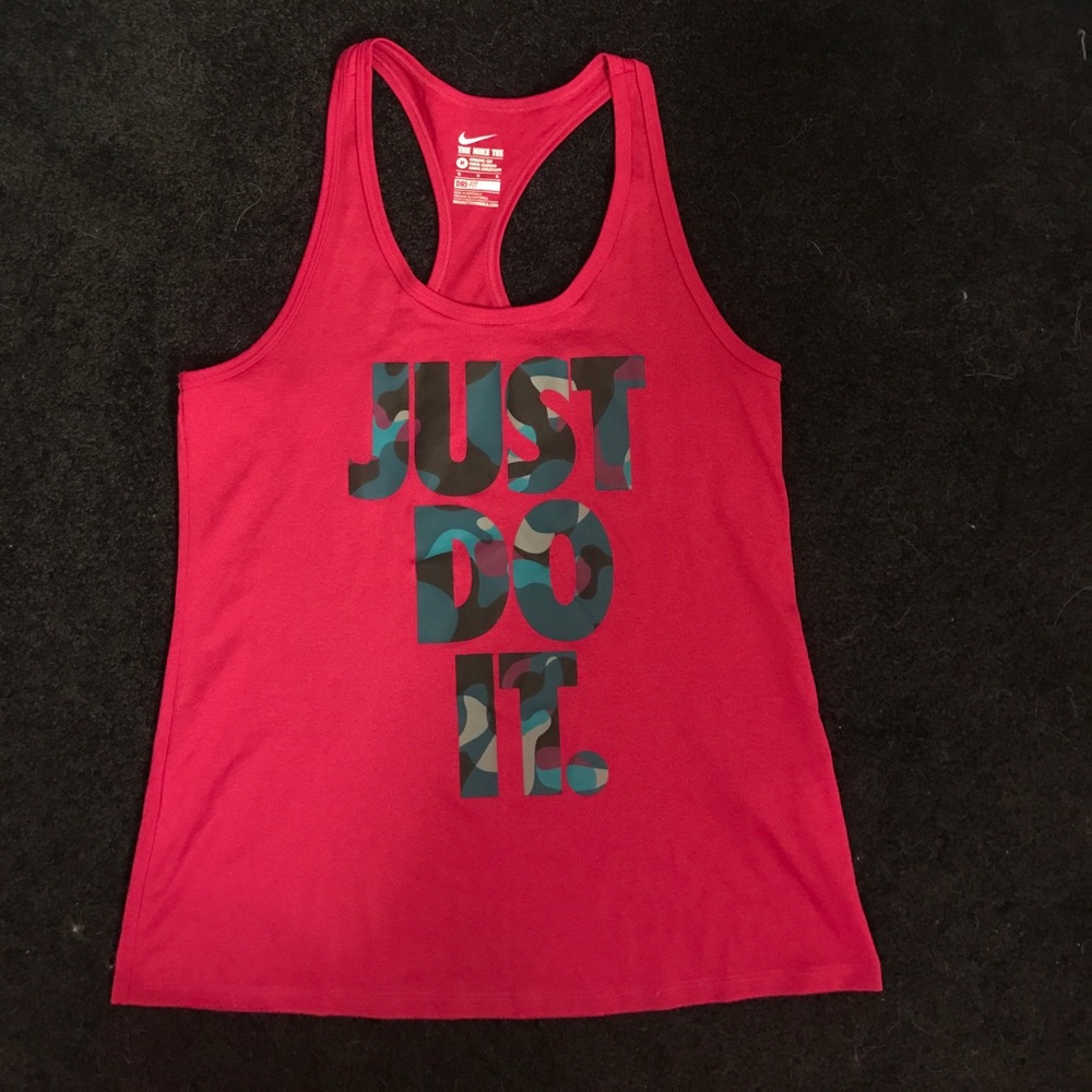 Nike tank