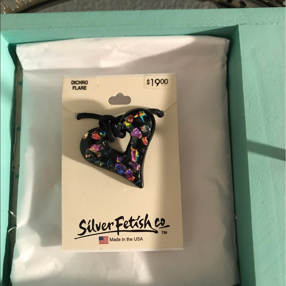 Shimmering rainbow 🌈 heart ❤️ necklace
