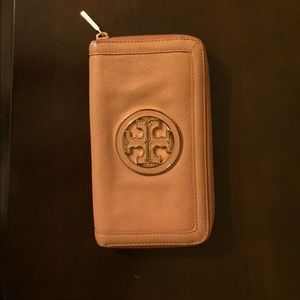Tory Burch Wallet