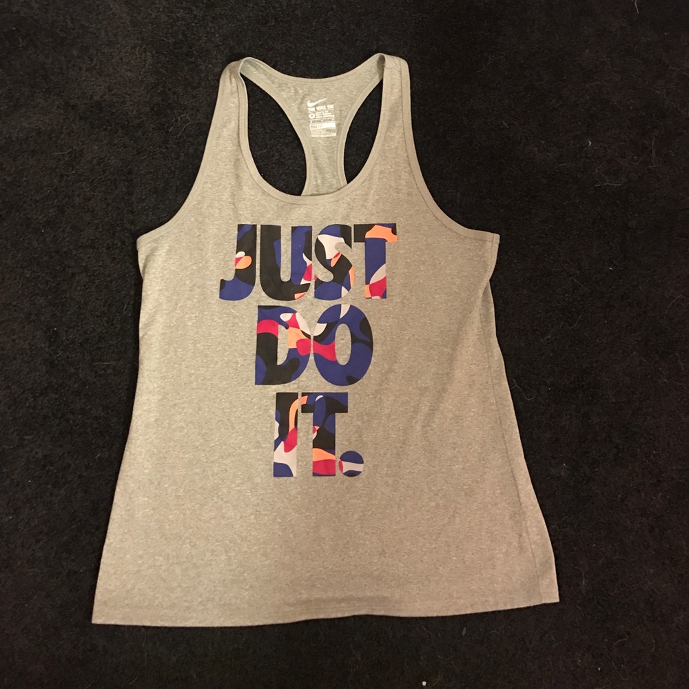 Nike tank