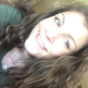 Meet your Posher, Marissa