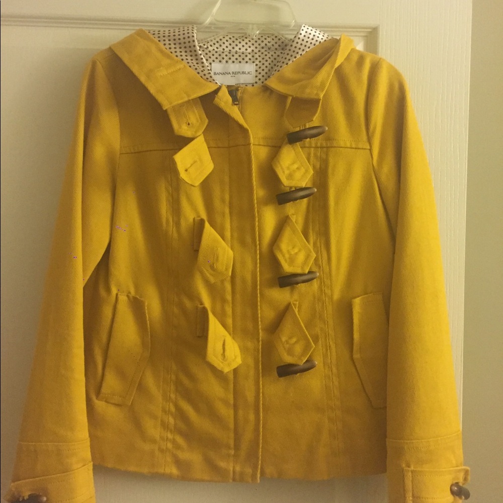 Mustard yellow toggle coat jacket