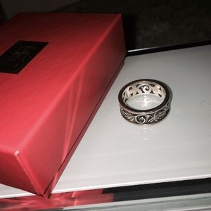 JAMES AVERY RING