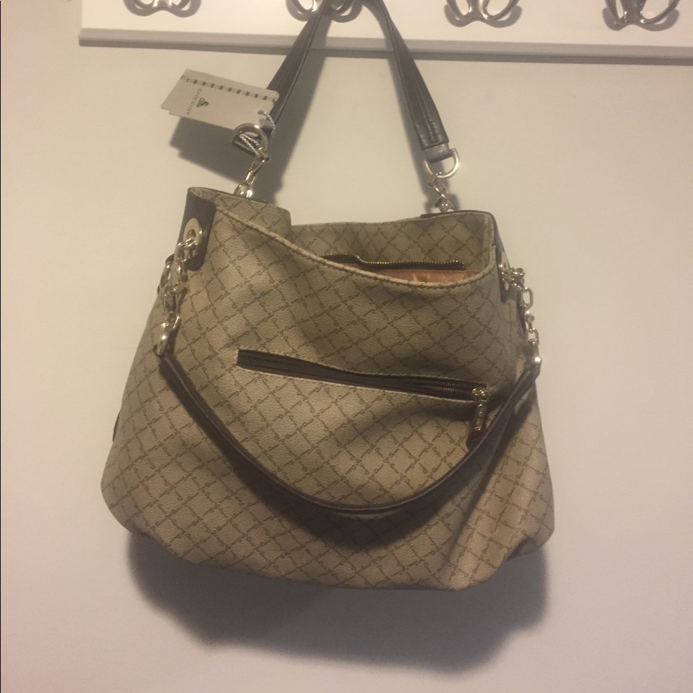 Hand bag