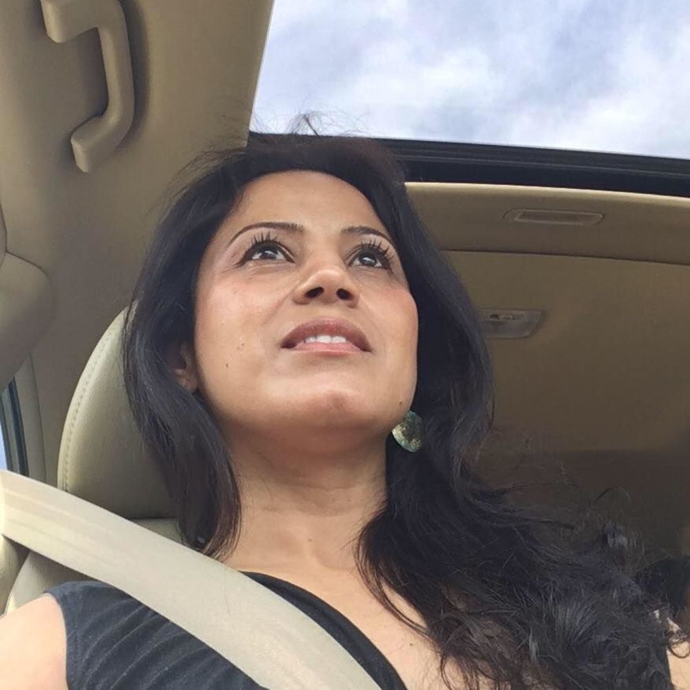 Meet your Posher, Mara