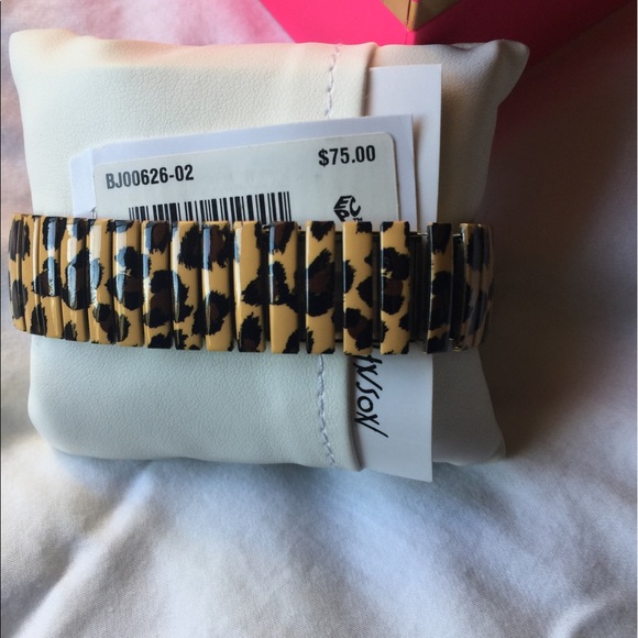 Betsey Johnson Leopard Print Bracelet Watch - Picture 5 of 6