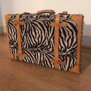 Trunk / luggage