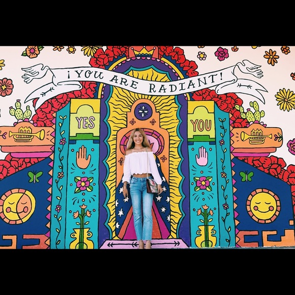 Meet your Posher, Sofia - Picture 1 of 1