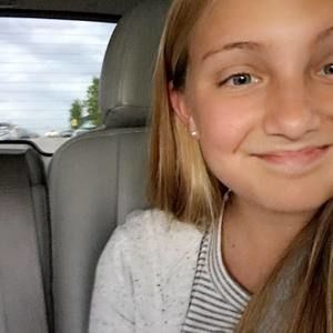 Meet your Posher, Lillian