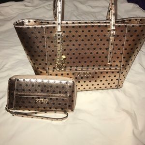 Guess purse and wallet set