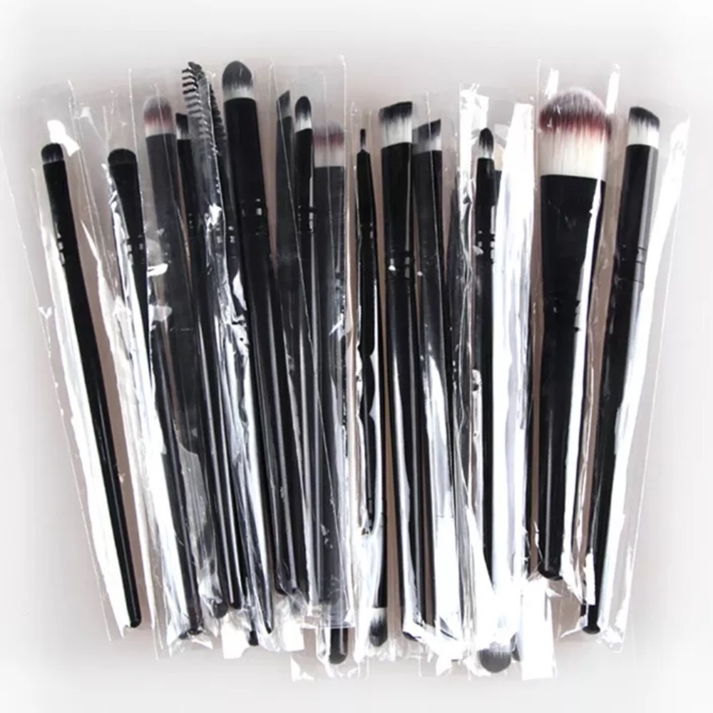 🌹🌹New 20pcs Makeup Brushes Set
