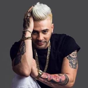 Meet your Posher, Luis javier