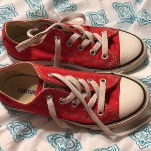 Red converse