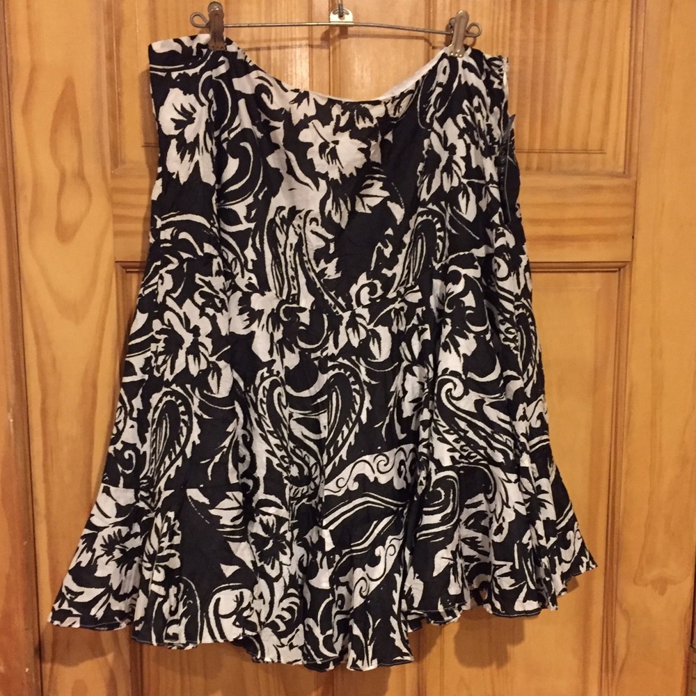 NWT Beautiful Lauren Ralph Lauren Silk Skirt