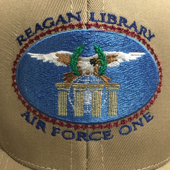 Air Force One Cap - Picture 2 of 6
