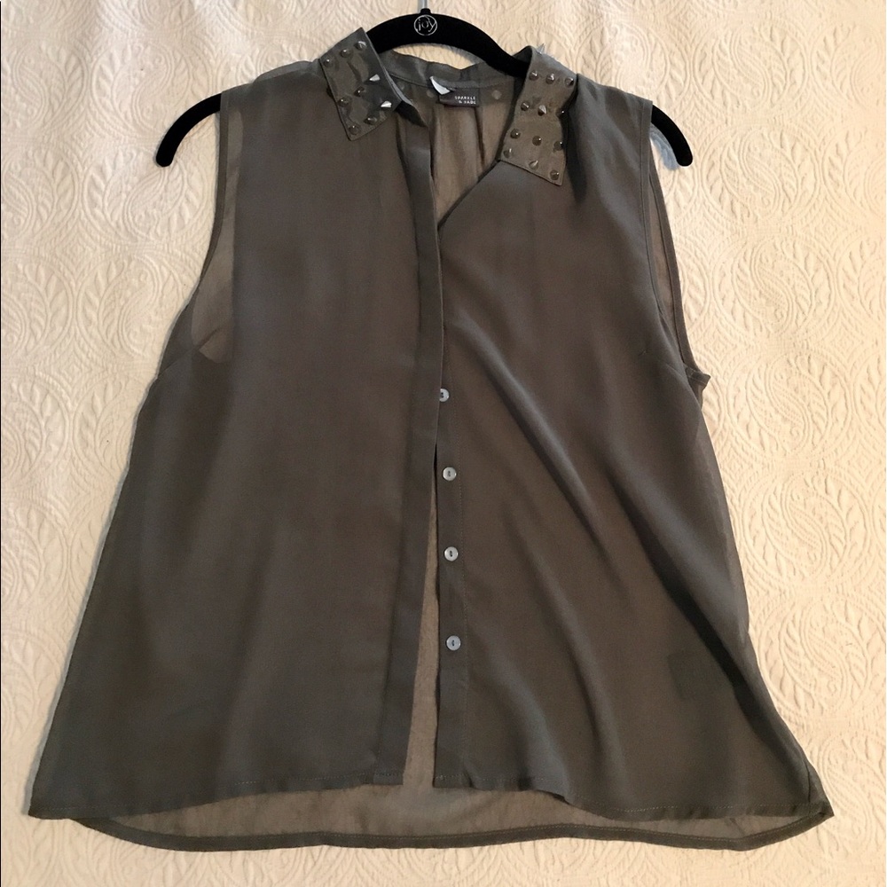 Grey studded tank top blouse size S