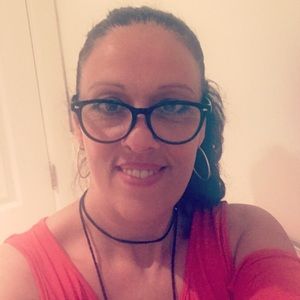 Meet your Posher, Manuela