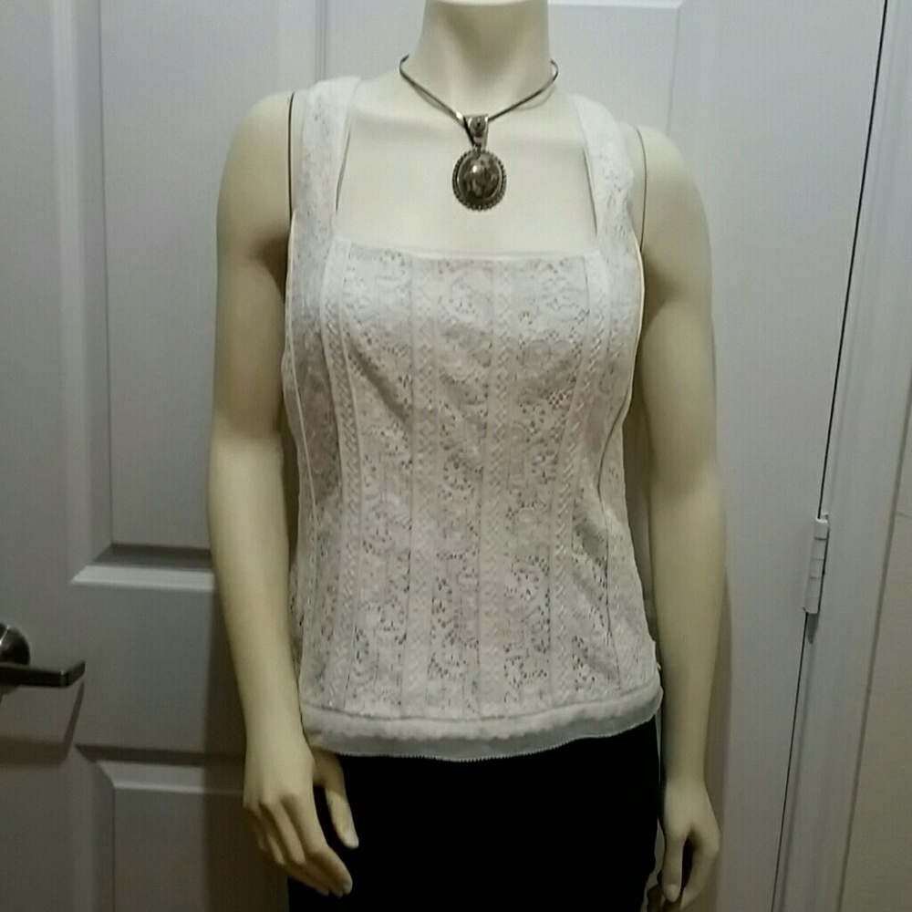 PRICE & SHIPPING  LOWERED Coldwater creek lace TOP