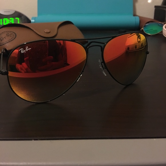 Red Flash Aviators