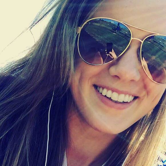 Meet your Posher, Taylor - Picture 1 of 1