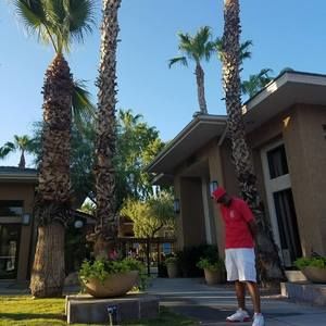 Meet your Posher, James