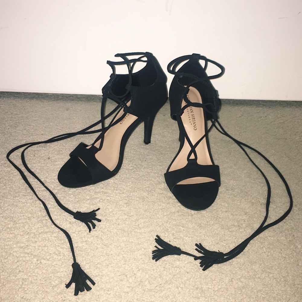 🚫SOLD🚫Christian Siriano Black Lace-up Heels