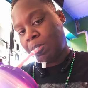 Meet your Posher, Krystle